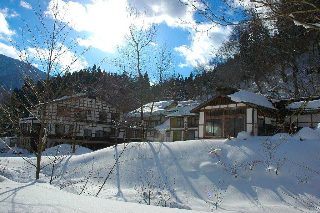 Kaikake Onsen Hotel Yuzawa  Exterior foto